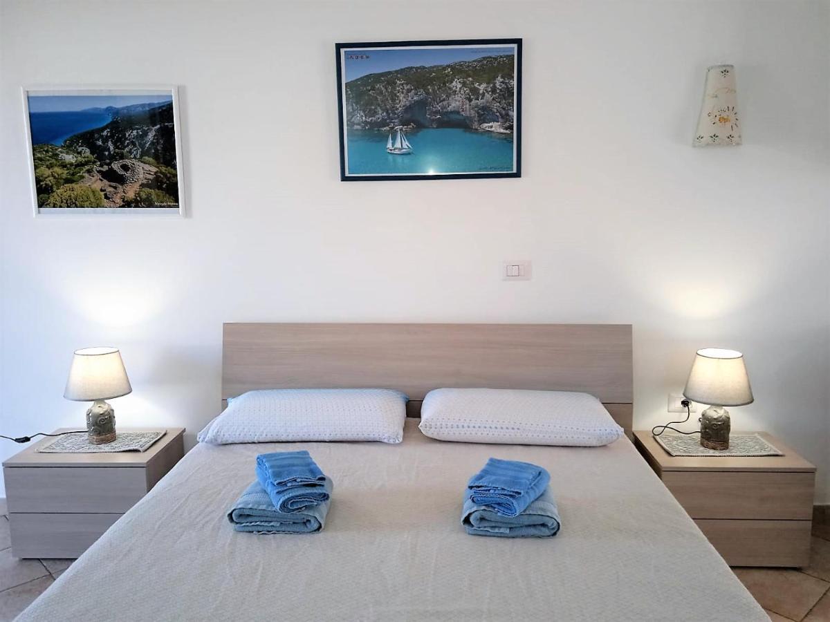 Vistamare Villa Orosei Exteriör bild