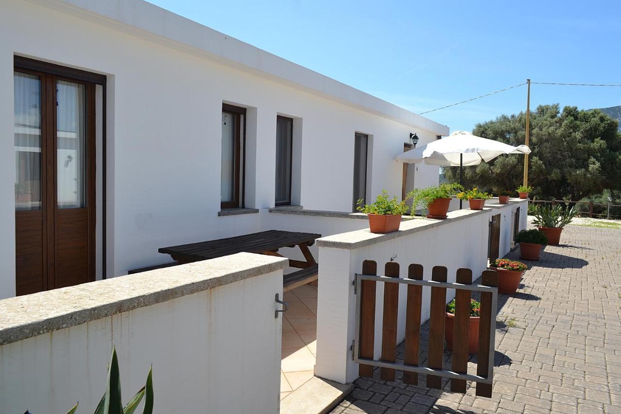Vistamare Villa Orosei Exteriör bild