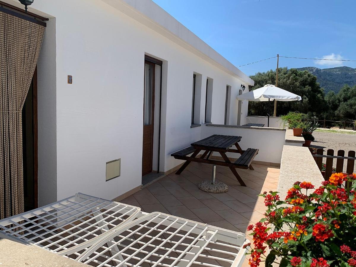 Vistamare Villa Orosei Exteriör bild