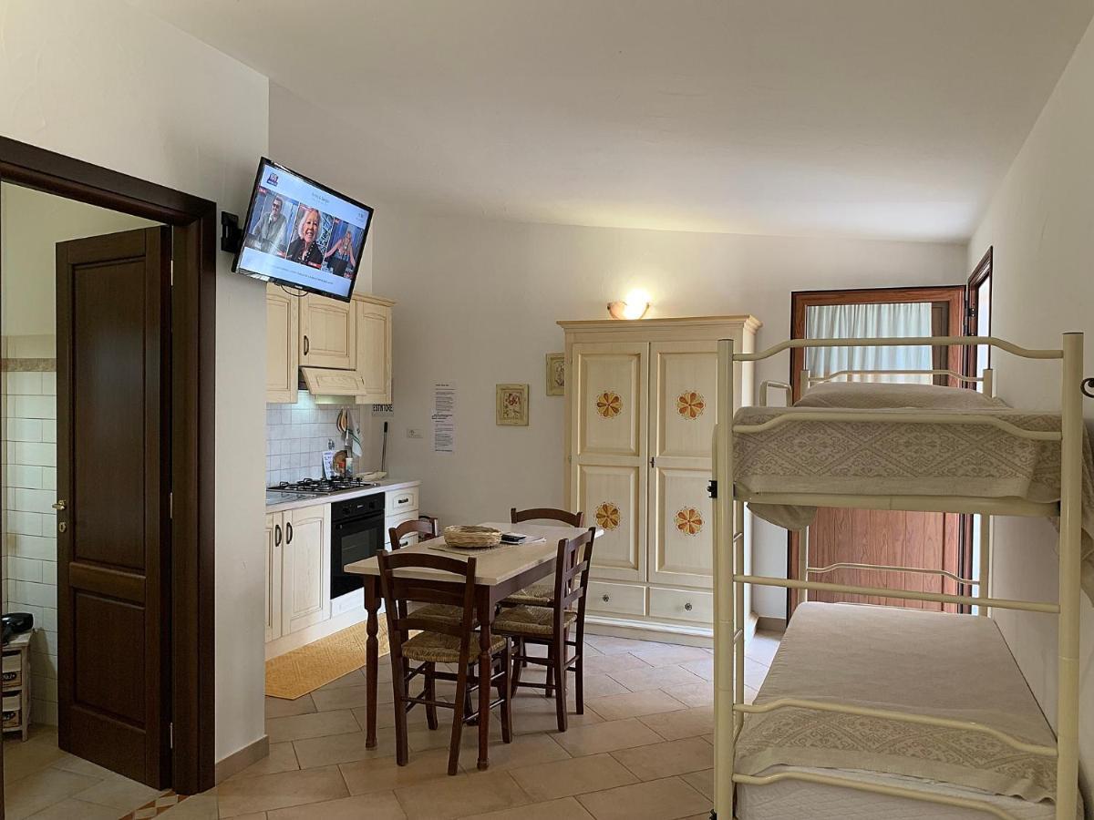 Vistamare Villa Orosei Exteriör bild